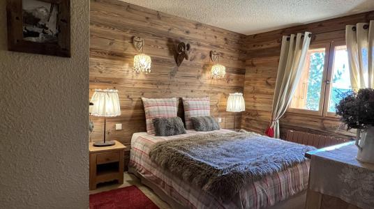 Rent in ski resort Chalet les Alpages - Les 2 Alpes - Bedroom
