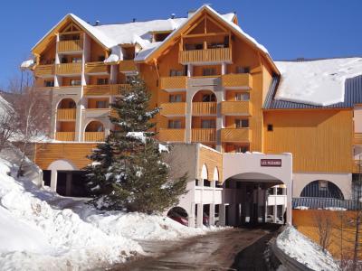 Vacances en montagne Chalets du Soleil - Les 2 Alpes - Extérieur hiver