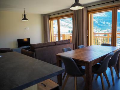 Rent in ski resort 3 room apartment cabin 6 people - La Résidence - Les 2 Alpes - Living room