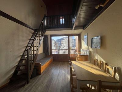 Rent in ski resort 2 room duplex apartment 6 people (1087) - La Résidence La Meijotel - Les 2 Alpes - Living room