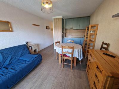 Ski verhuur Studio bergnis 4 personen (73) - La Résidence le Tyrol - Les 2 Alpes - Woonkamer