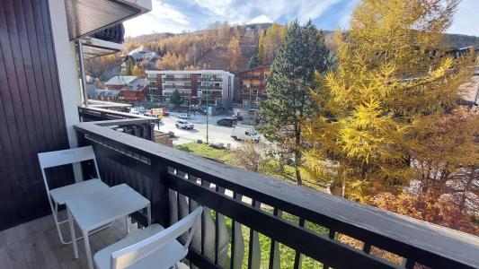 Location au ski Studio coin montagne 4 personnes (70) - La Résidence Olympe - Les 2 Alpes - Balcon