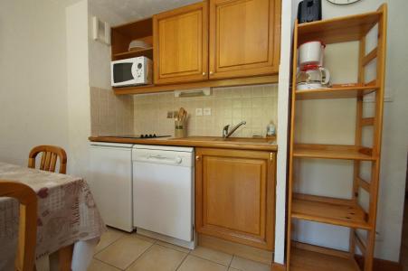 Rent in ski resort 2 room apartment sleeping corner 6 people (B005) - Les Chalets d'Or - Les 2 Alpes - Kitchenette