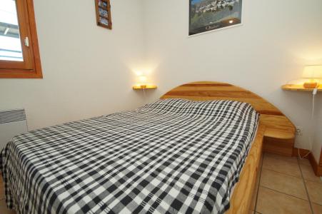 Skiverleih 3-Zimmer-Appartment für 5 Personen (E216) - Les Chalets d'Or - Les 2 Alpes - Schlafzimmer