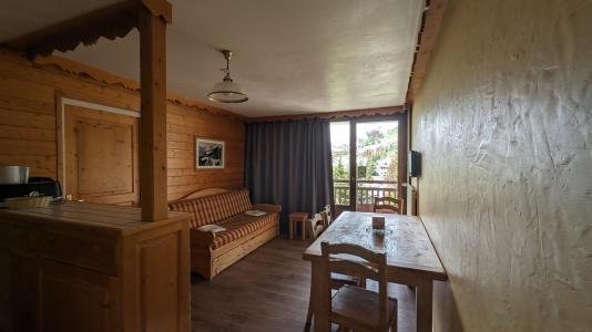 Rent in ski resort 2 room apartment sleeping corner 6 people (304) - Meijotel - Les 2 Alpes - Living room