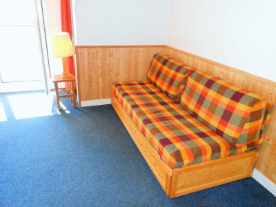 Rent in ski resort Studio sleeping corner 3 people (MEI7A0) - Résidence la Meije 7 - Les 2 Alpes - Bench seat