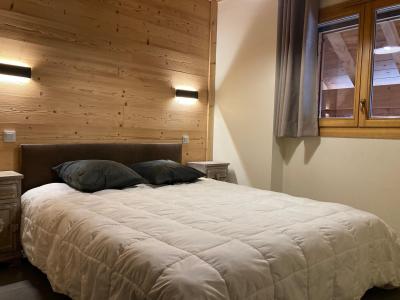 Rent in ski resort 6 room apartment cabin 10 people (EB6) - Résidence La Résidence - Les 2 Alpes - Bedroom