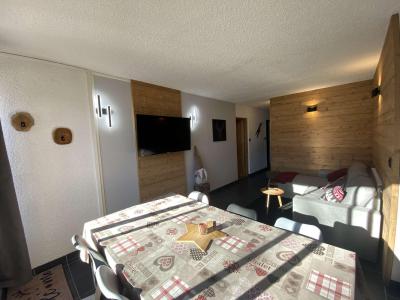 Rent in ski resort 4 room apartment 6 people (1134) - Résidence le Diamant 1 - Les 2 Alpes - Living room