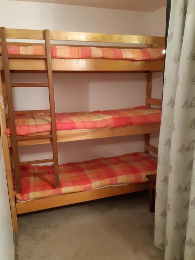 Rent in ski resort Studio sleeping corner 4 people (MEI24) - Résidence le Meijotel A - Les 2 Alpes - Bunk beds