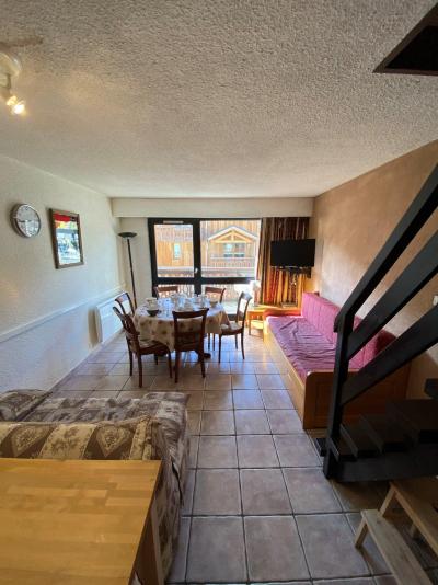 Rent in ski resort 2 room duplex apartment sleeping corner 6 people (CHR23) - Résidence le St Christophe - Les 2 Alpes - Living room