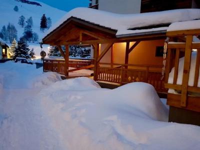 Skiverleih 2-Zimmer-Holzhütte für 4 Personen (03) - Résidence Les Alberges A - Les 2 Alpes - Draußen im Winter