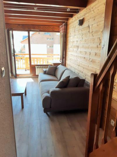 Rent in ski resort 3 room duplex apartment 8 people (403) - Résidence les Alberges C - Les 2 Alpes - Living room