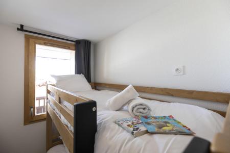 Rent in ski resort 2 room apartment cabin 6 people - Résidence Neige et Soleil - Les 2 Alpes - Bunk beds