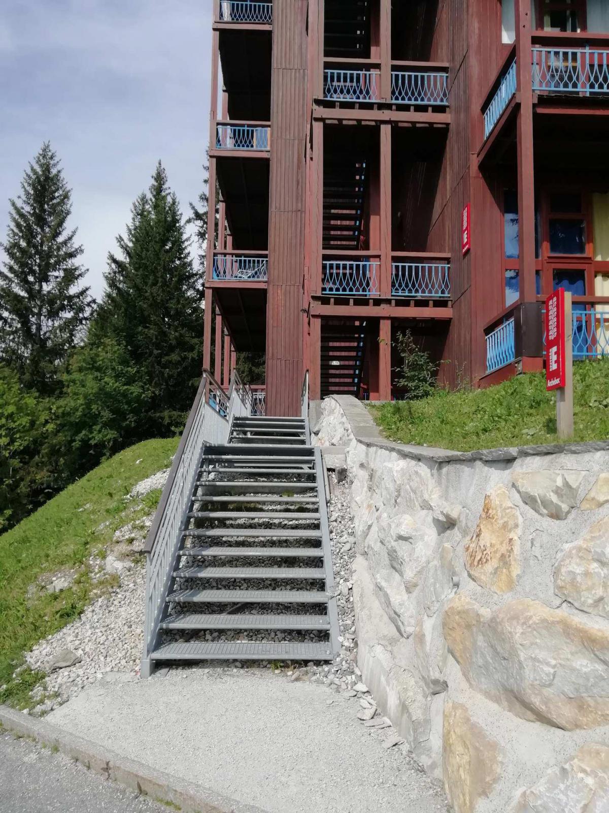 Studio 4 personnes (000)