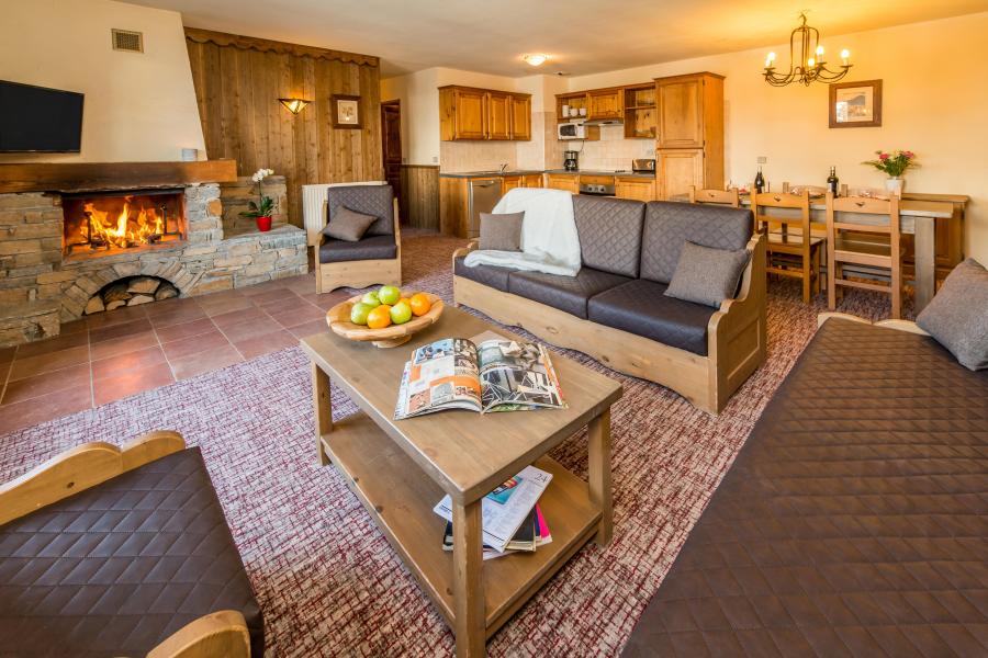 Rent in ski resort 4 room apartment 6-8 people - Chalet Altitude - Les Arcs - Living room