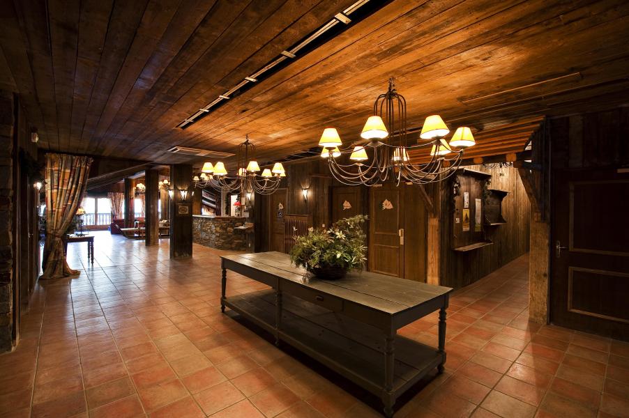 Rent in ski resort Chalet Altitude - Les Arcs - Reception