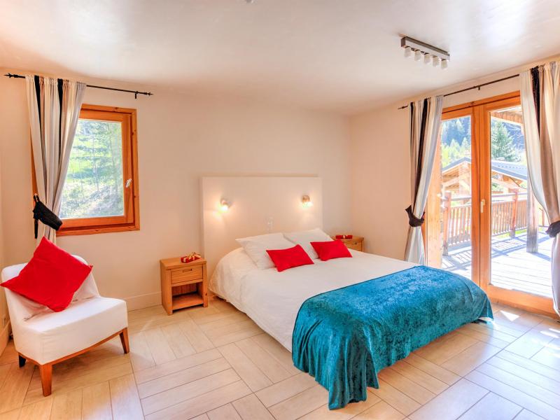Rent in ski resort Chalet des Arcs CED01 - Les Arcs - Bedroom