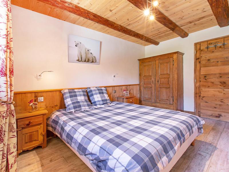 Rent in ski resort Chalet Farmhouse - Les Arcs - Bedroom