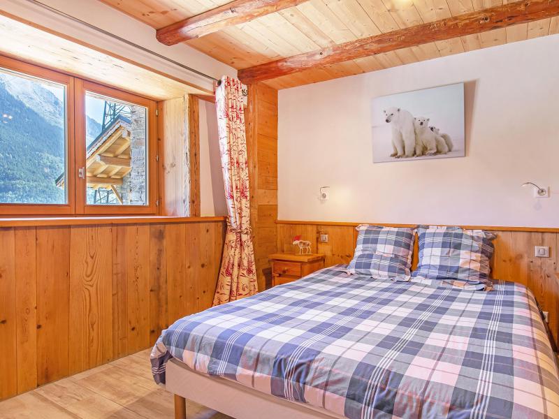 Rent in ski resort Chalet Farmhouse - Les Arcs - Bedroom