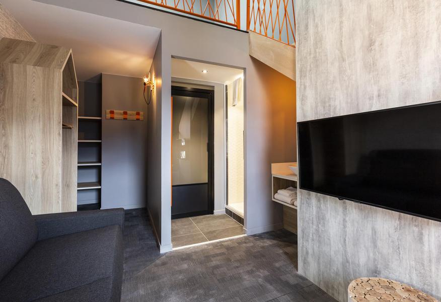 Rent in ski resort Suite 1-2 people (ISERAN) - Hôtel Base Camp Lodge - Les Arcs - Apartment
