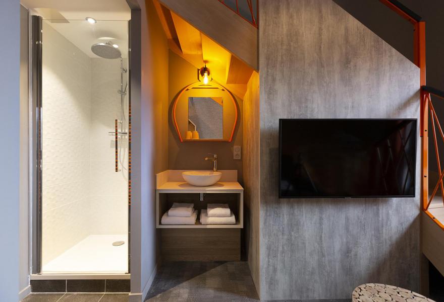 Rent in ski resort Suite 1-2 people (ISERAN) - Hôtel Base Camp Lodge - Les Arcs - Bathroom