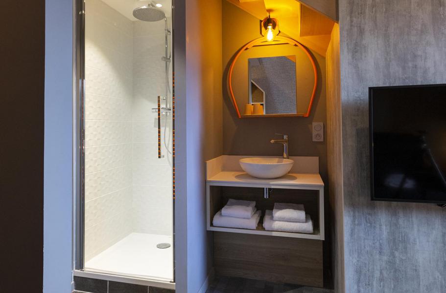 Rent in ski resort Suite 1-2 people (ISERAN) - Hôtel Base Camp Lodge - Les Arcs - Bathroom
