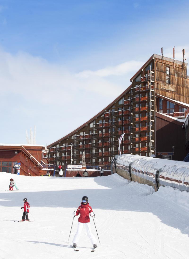 Location au ski Hôtel Club MMV les Mélèzes - Les Arcs - Extérieur hiver