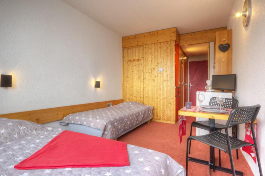 Rent in ski resort Studio 2 people (1018) - La Résidence le Grand Arbois - Les Arcs - Living room
