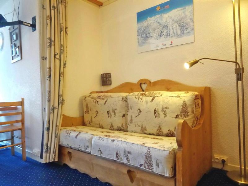 Rent in ski resort Studio sleeping corner 4 people (524) - Résidence Belles Challes - Les Arcs - Bedroom