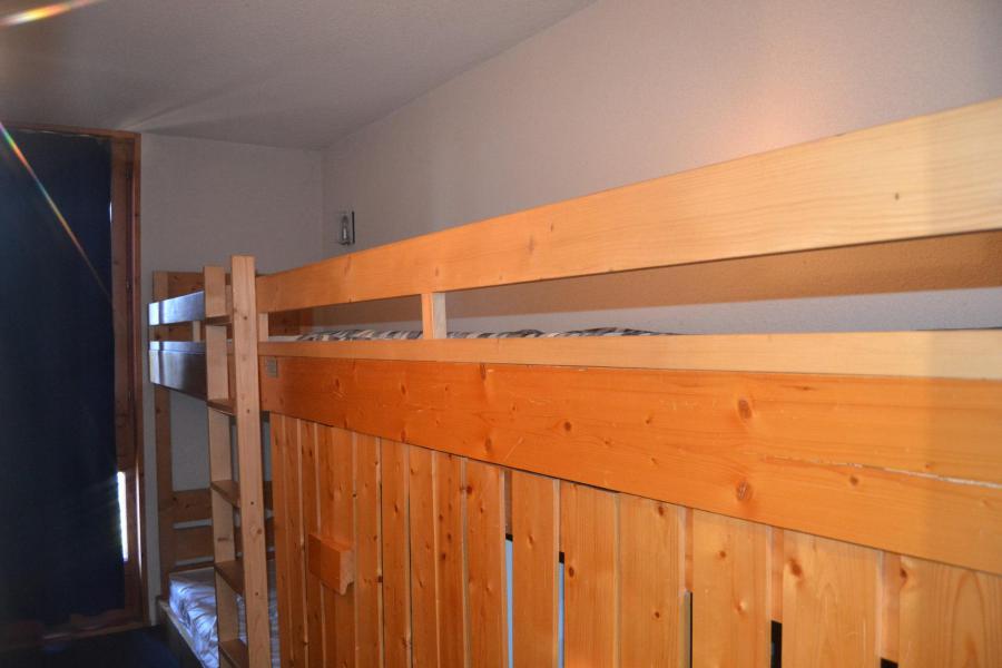Ski verhuur Appartement 2 kamers 5 personen (105) - Résidence Bequi-Rouge - Les Arcs - Kamer
