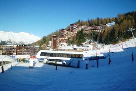 Location au ski Studio cabine 4 personnes (556) - Résidence Cascade - Les Arcs - Extérieur hiver