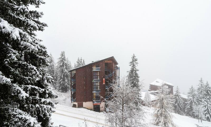 Vacances en montagne Appartement 3 pièces 6 personnes (Confort 30m²) - Résidence Charmettoger - Maeva Home - Les Arcs - Extérieur hiver