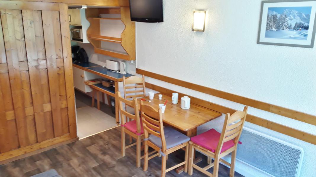 Ski verhuur Studio bergnis 4 personen (421) - Résidence des Belles Challes - Les Arcs - Woonkamer