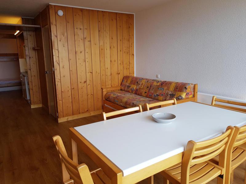 Rent in ski resort Studio sleeping corner 5 people (13R) - Résidence Haut de l'Adret - Les Arcs - Living room