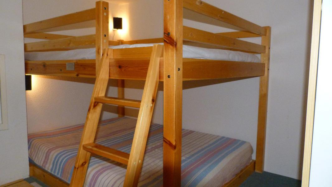 Rent in ski resort 2 room apartment 6 people (430) - Résidence l'Aiguille Grive Bât III - Les Arcs - Bedroom