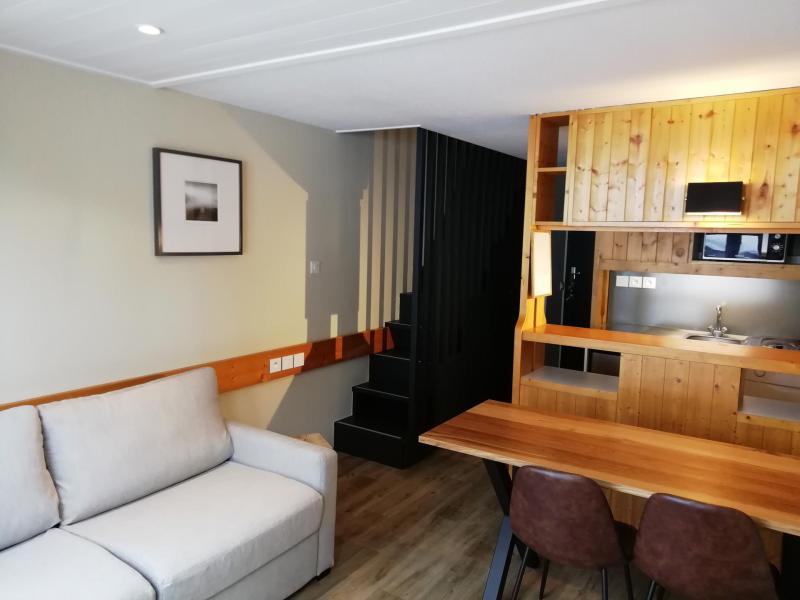 Ski verhuur Appartement 2 kamers 6 personen (325) - Résidence l'Aiguille Grive Bât III - Les Arcs - Woonkamer