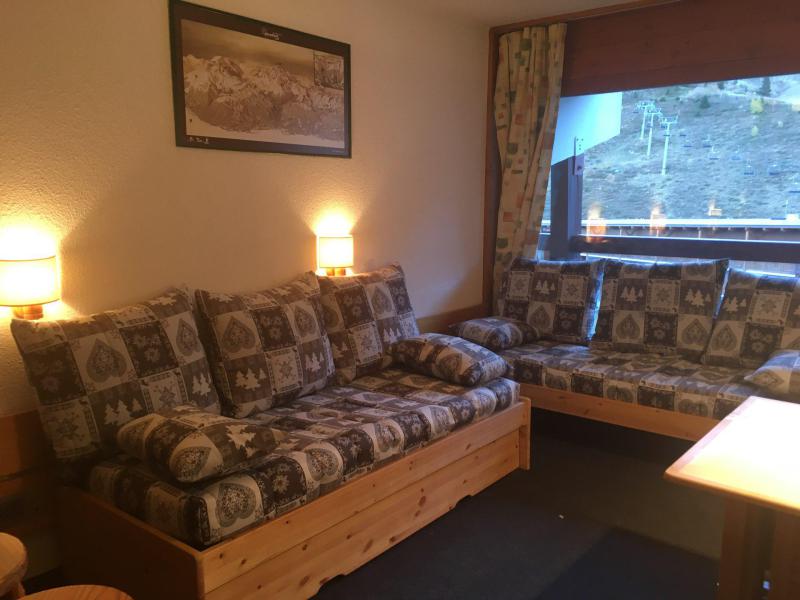 Rent in ski resort Studio cabin 4 people (446) - Résidence l'Aiguille Rouge - Les Arcs - Living room