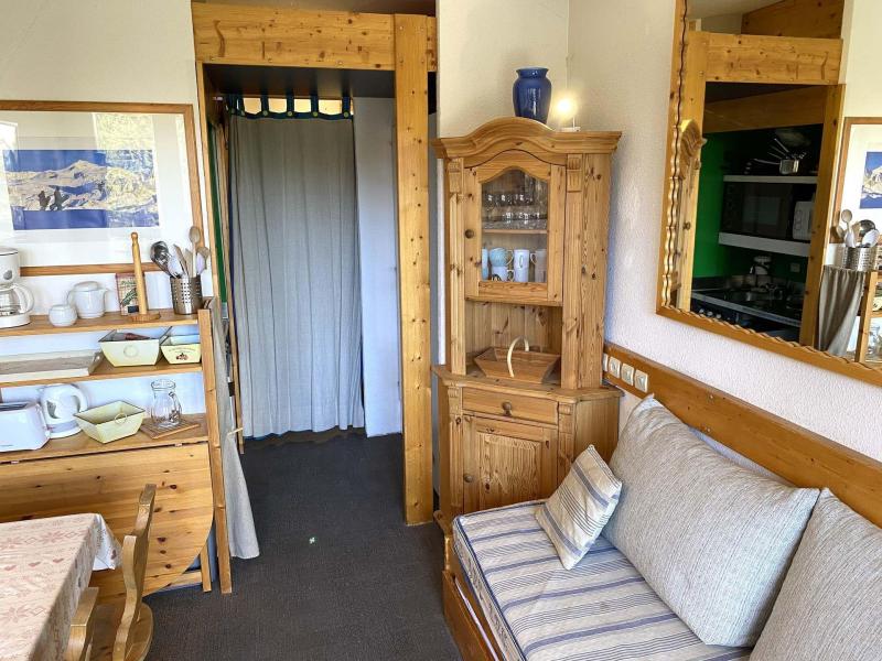 Rent in ski resort Studio sleeping corner 4 people (409) - Résidence l'Alliet - Les Arcs - Apartment