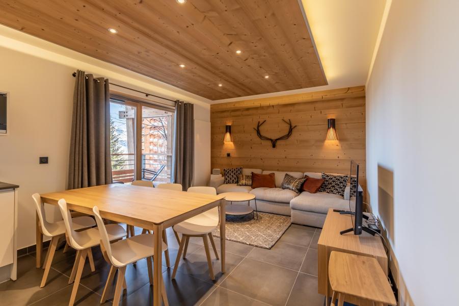 Rent in ski resort 4 room apartment 8 people (C01) - Résidence L'Ecrin - Les Arcs - Living room