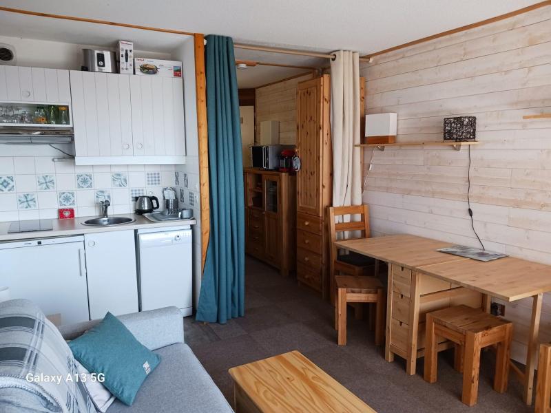 Rent in ski resort 2 room apartment 4 people (112) - Résidence le Ruitor - Les Arcs - Living room