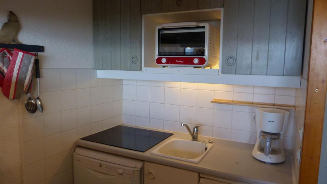 Rent in ski resort 2 room apartment 4 people (310) - Résidence le Ruitor - Les Arcs - Kitchen