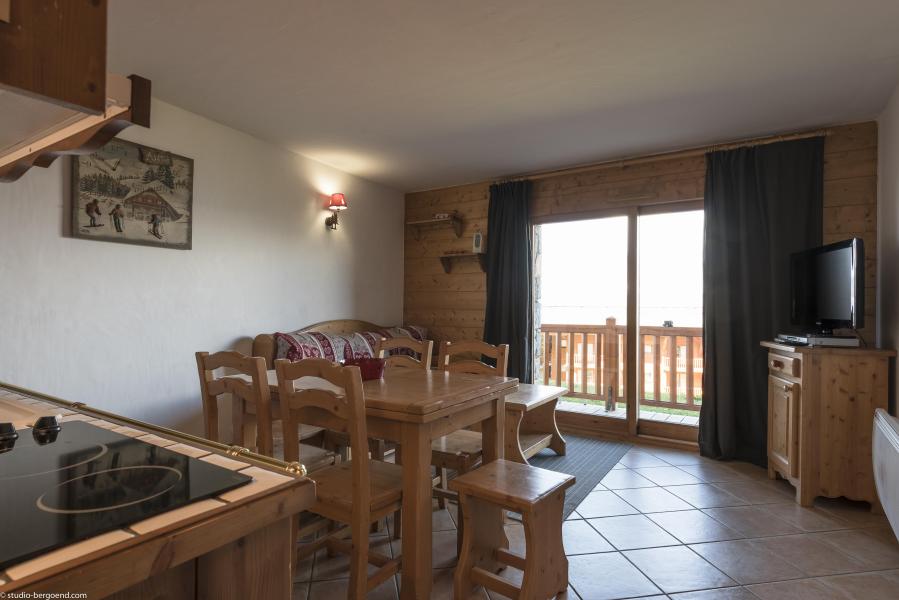 Rent in ski resort 3 room apartment 4 people (B04) - Résidence le St Bernard - Les Arcs - Living room