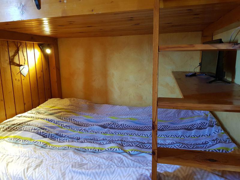 Rent in ski resort 2 room apartment 4 people (327R) - Résidence les Charmettes - Les Arcs - Bedroom