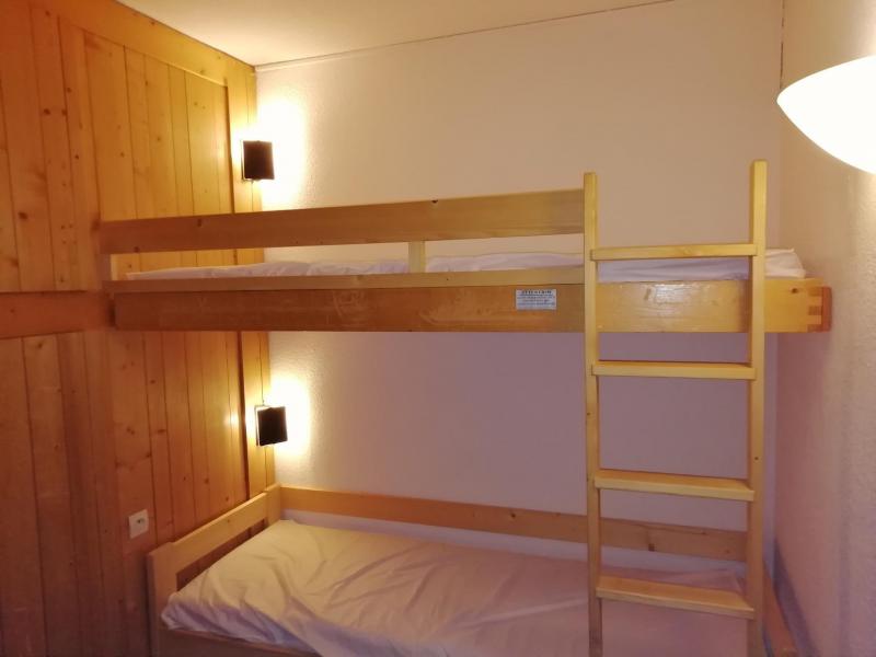 Location au ski Studio coin montagne 5 personnes (1491) - Résidence les Lauzières - Les Arcs - Chambre