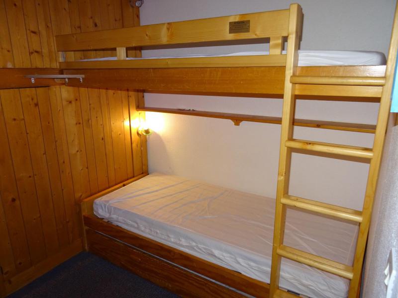 Rent in ski resort Studio sleeping corner 5 people (275) - Résidence les Lauzières - Les Arcs - Bedroom