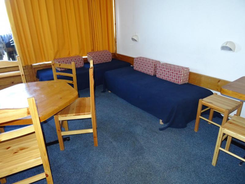 Rent in ski resort Studio sleeping corner 5 people (467) - Résidence les Lauzières - Les Arcs - Living room