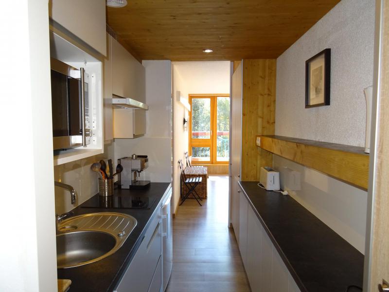 Rent in ski resort Studio sleeping corner 4 people (503) - Résidence Miravidi - Les Arcs - Kitchenette