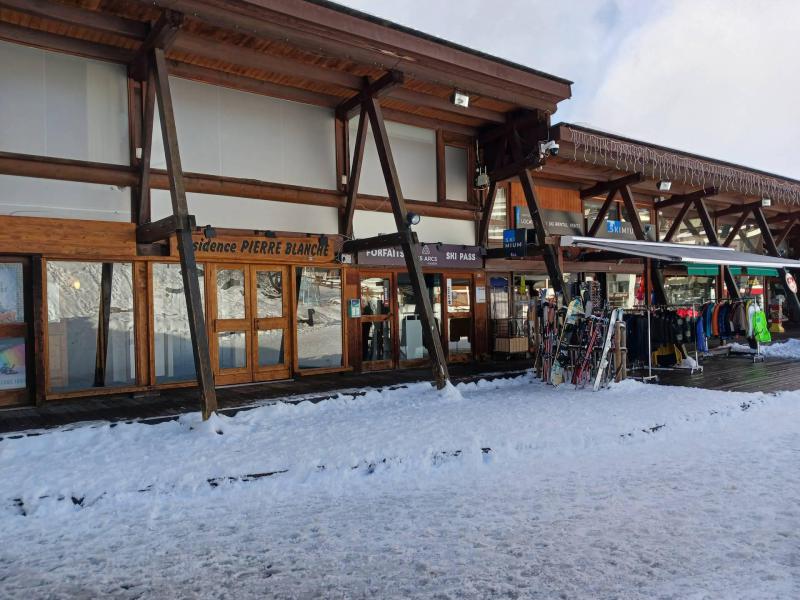 Location au ski Résidence Pierre Blanche - Les Arcs - Extérieur hiver