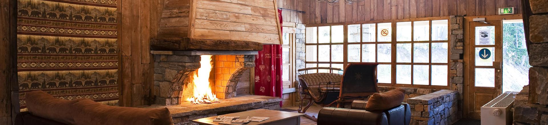 Rent in ski resort Chalet de l'Ours - Les Arcs - Fireplace