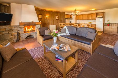 Аренда на лыжном курорте Апартаменты 6 комнат  10-12 чел. - Chalet Altitude - Les Arcs - Камин